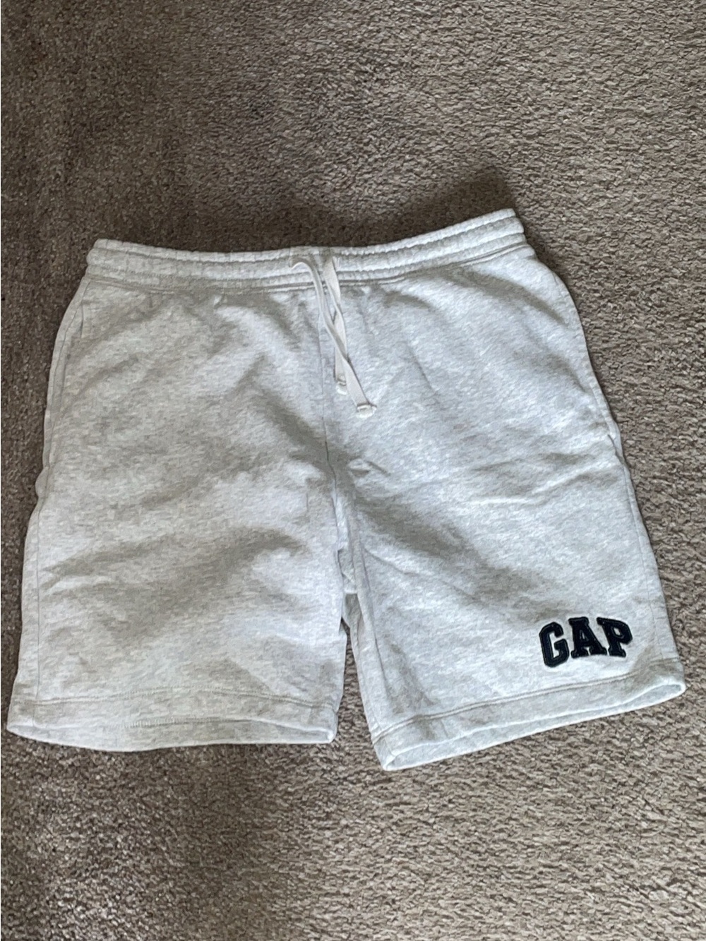 GAP Men's Heather Gray Logo Athletic Shorts